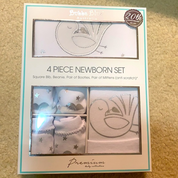 Bubba Blue 4 piece Newborn Set + Towel Set - Picture 2 of 6